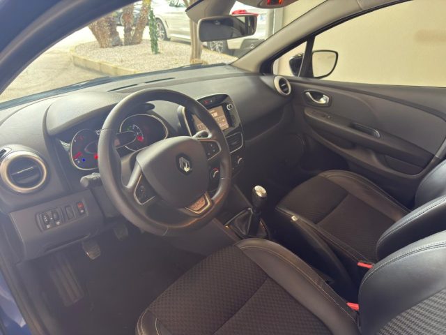 RENAULT Clio usata, con Autoradio digitale