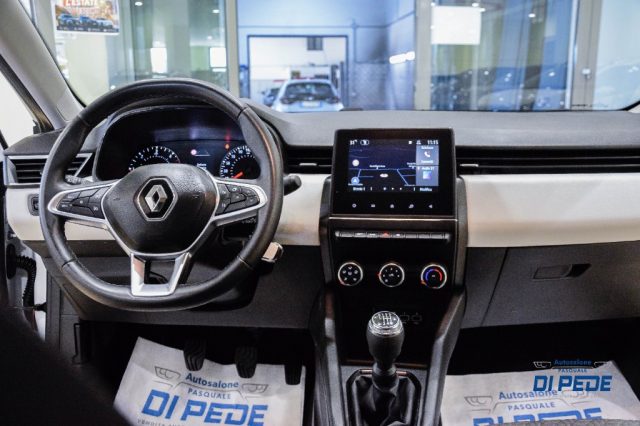 RENAULT Clio usata, con USB