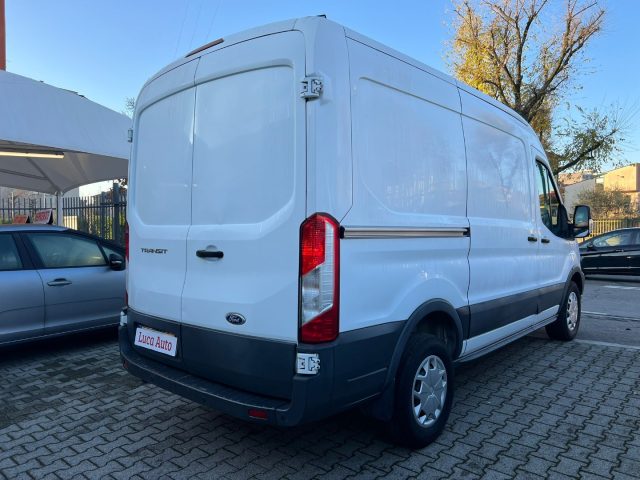 FORD Transit usata, con Autoradio