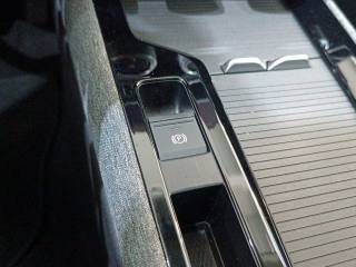 SKODA Superb usata, con Frenata d