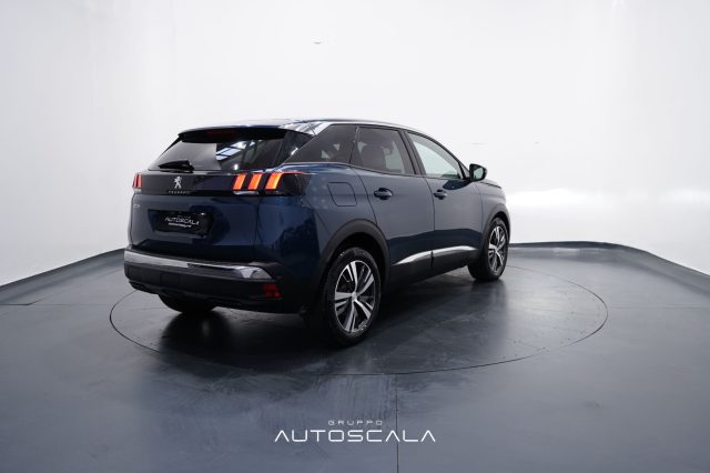 PEUGEOT 3008 usata, con Autoradio