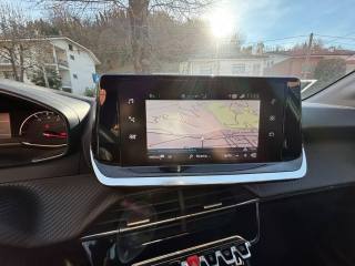 PEUGEOT 208 usata, con Boardcomputer