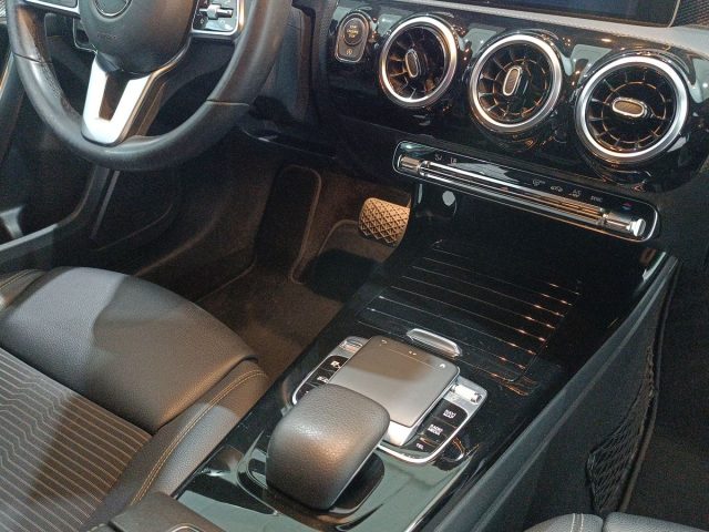 MERCEDES-BENZ A 180 usata, con Climatizzatore