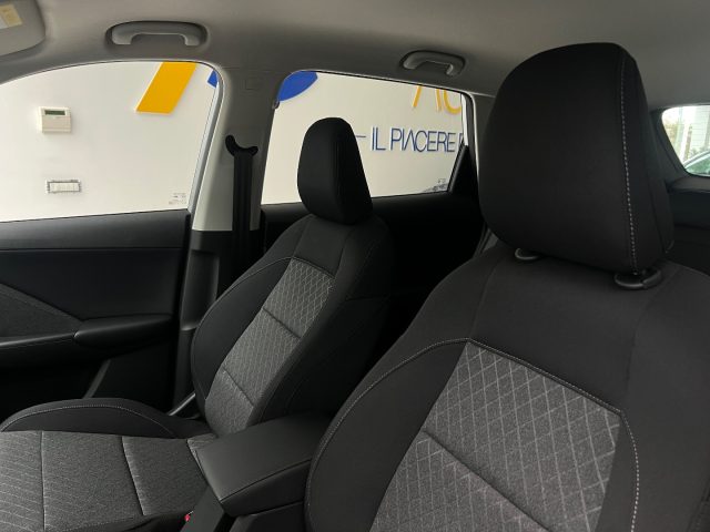 MG ZS usata, con Specchietti laterali elettrici