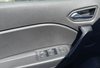 RENAULT Captur usata, con Volante in pelle