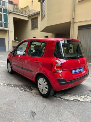 RENAULT Modus usata, con Autoradio