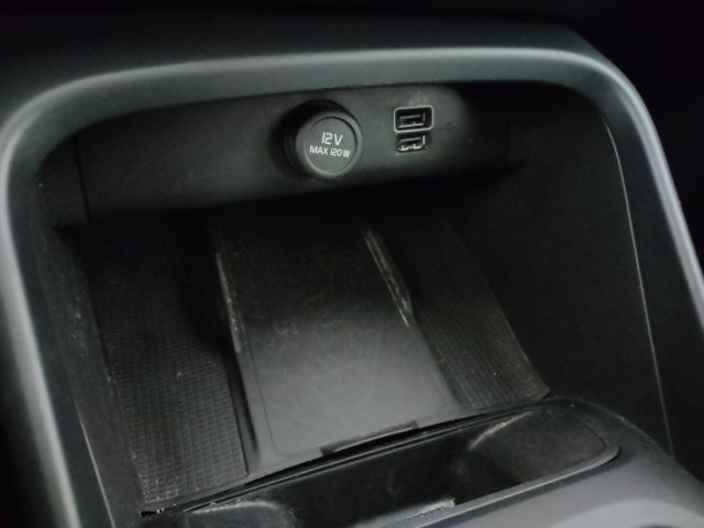 VOLVO XC40 usata, con Touch screen