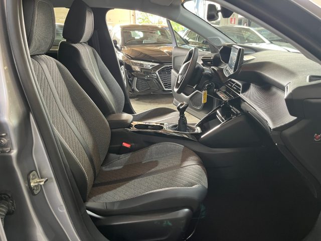 PEUGEOT 208 usata, con Vetri oscurati