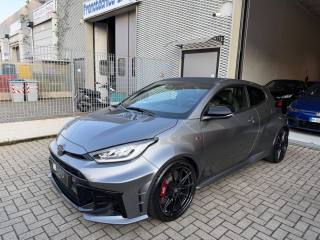 TOYOTA Yaris usata, con Airbag laterali