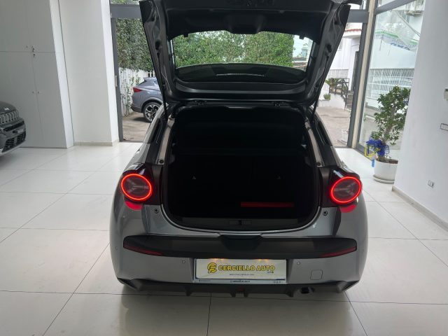 LANCIA Ypsilon usata, con Controllo automatico clima