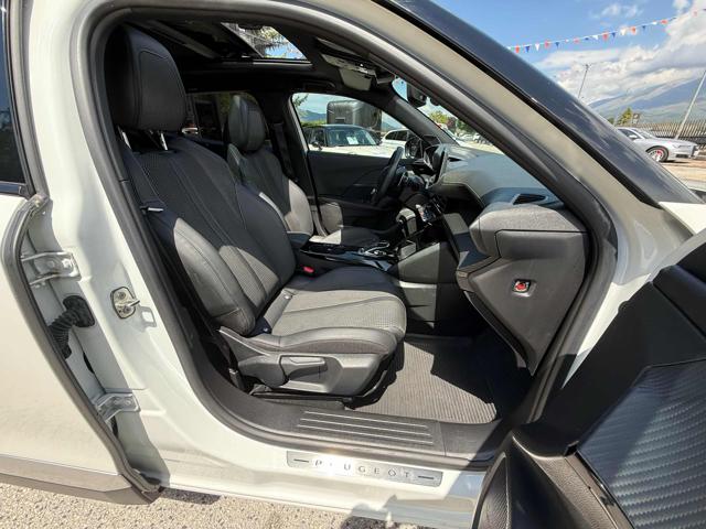 PEUGEOT 2008 usata 27