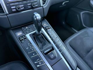 PORSCHE Macan usata, con Controllo trazione