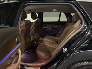 MERCEDES-BENZ E 220 usata, con ESP