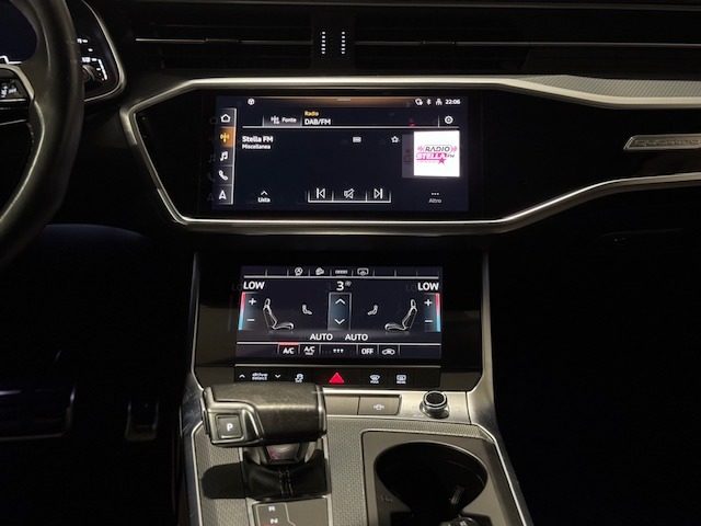 AUDI A6 allroad usata, con Volante in pelle
