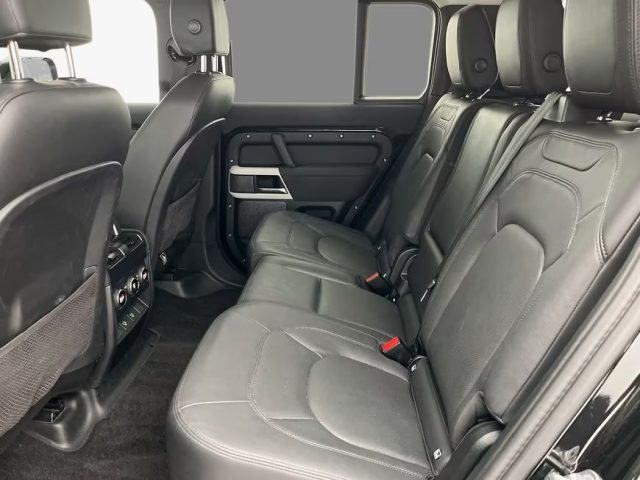 LAND ROVER Defender usata, con Cronologia tagliandi