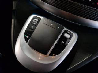 MERCEDES-BENZ V 250 usata, con Controllo vocale