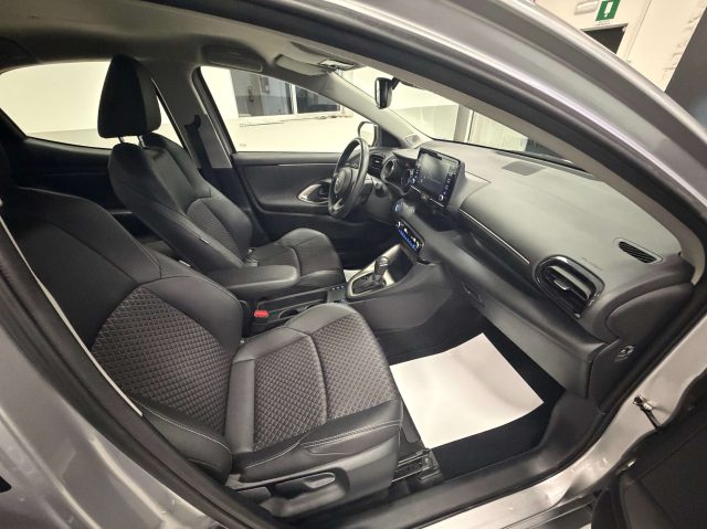 MAZDA 2 usata, con Alzacristalli elettrici