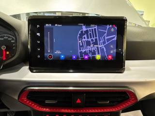 SEAT Arona usata, con USB