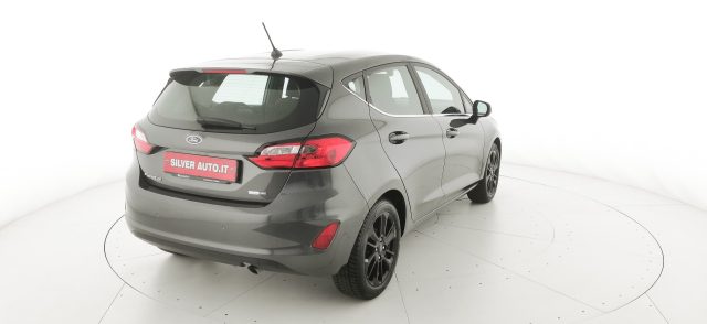 FORD Fiesta usata, con Boardcomputer