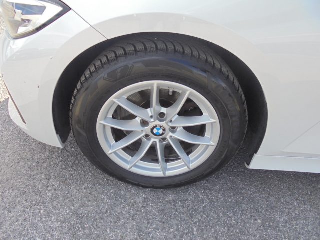 BMW 320 usata 27