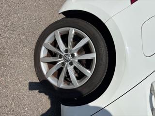 VOLKSWAGEN Golf usata, con ESP