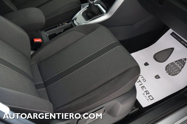 VOLKSWAGEN T-Roc usata, con Sensori di parcheggio posteriori