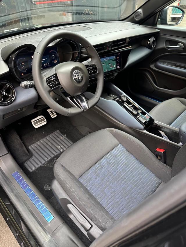 ALFA ROMEO Junior usata, con Boardcomputer