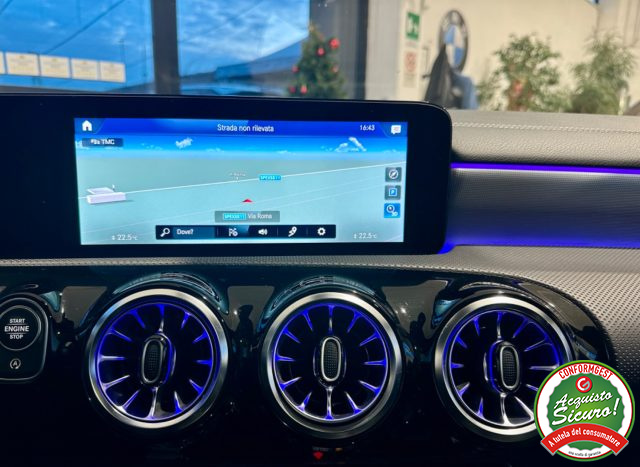 MERCEDES-BENZ CLA 200 usata, con Sistema di navigazione