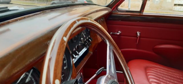 JAGUAR MK II usata 37