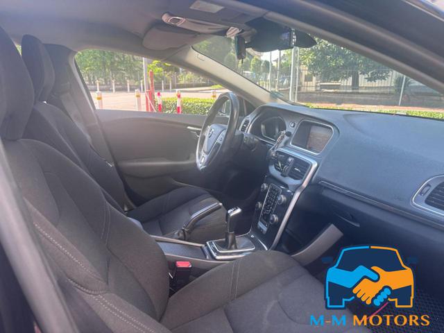 VOLVO V40 usata, con Servosterzo