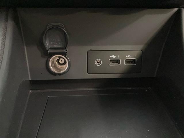 RENAULT Captur usata 23