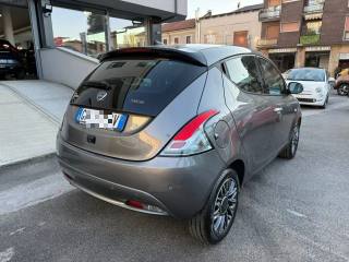 LANCIA Ypsilon usata, con Chiusura centralizzata