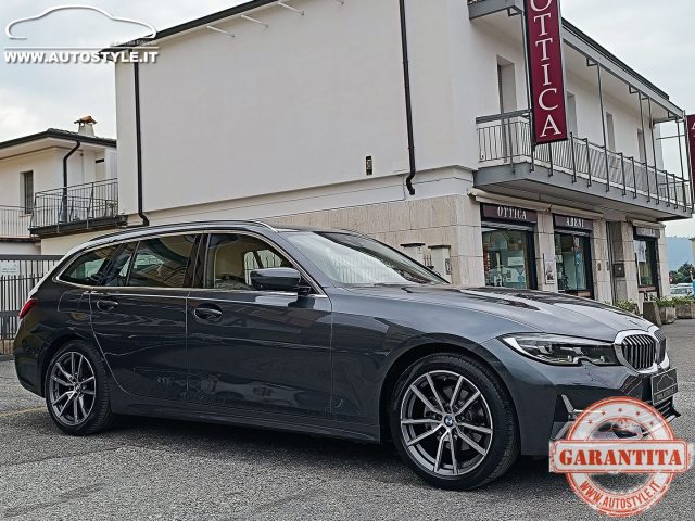 BMW 320 usata, con Sedile posteriore sdoppiato