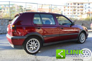 VOLKSWAGEN Golf usata, con Chiusura centralizzata