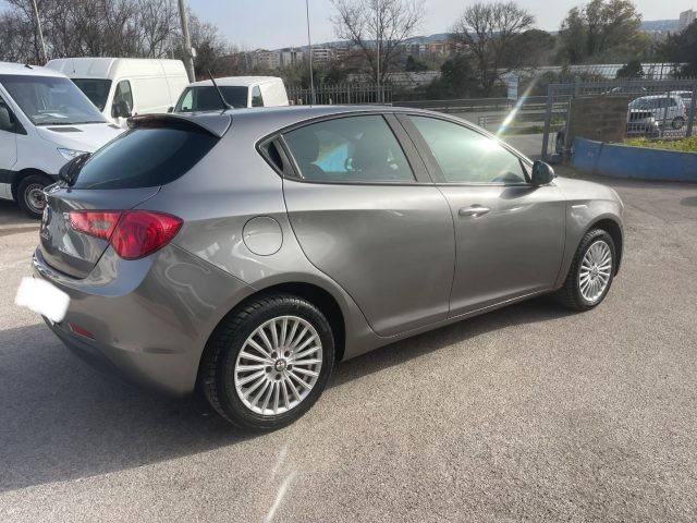 ALFA ROMEO Giulietta usata 4