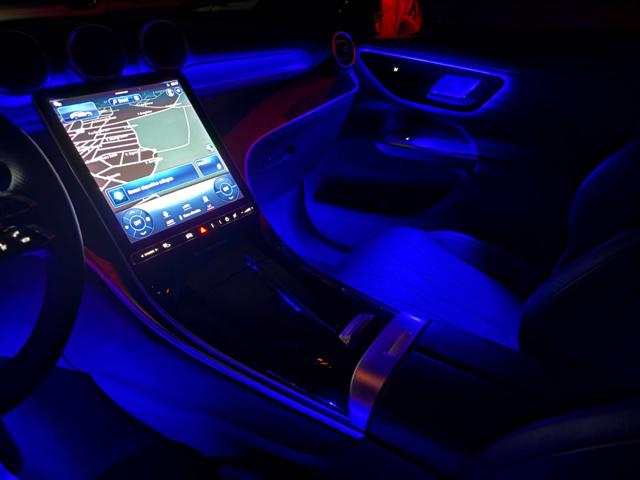 MERCEDES-BENZ GLC 220 usata, con Bluetooth