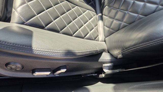 AUDI A6 usata, con Park Distance Control