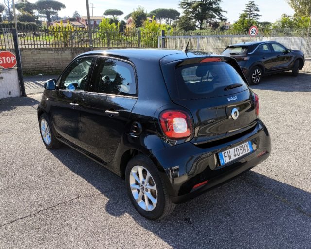 SMART ForFour usata 3