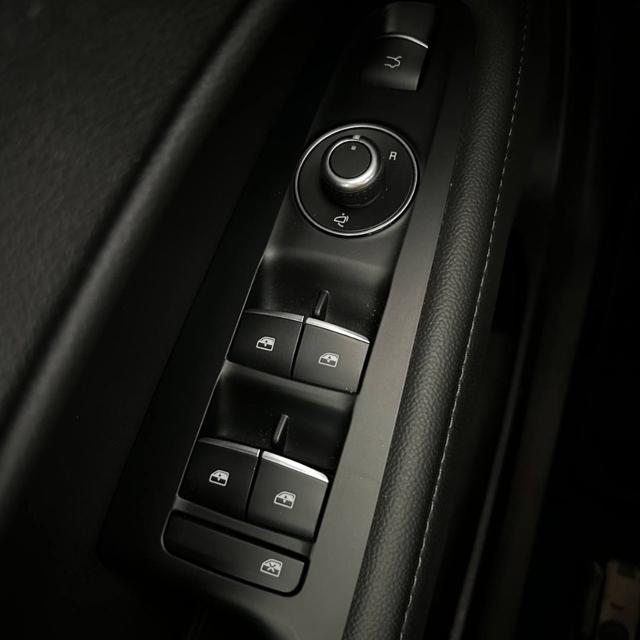 ALFA ROMEO Stelvio usata, con Controllo vocale