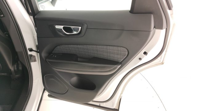 VOLVO XC60 usata, con Assistente abbaglianti