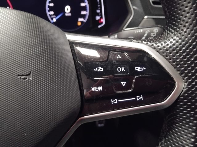 VOLKSWAGEN Tiguan usata, con Sensore di pioggia