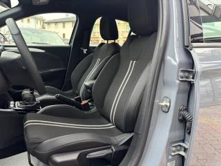 OPEL Corsa usata, con Climatizzatore