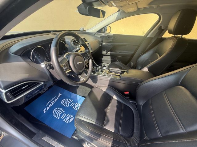 JAGUAR XE usata, con Servosterzo