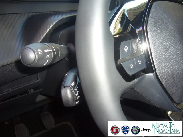 PEUGEOT 208 usata, con Specchietti laterali elettrici
