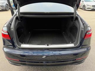 AUDI A8 usata, con Luci diurne LED