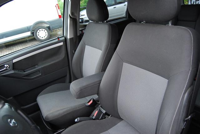 OPEL Meriva usata, con Lettore CD