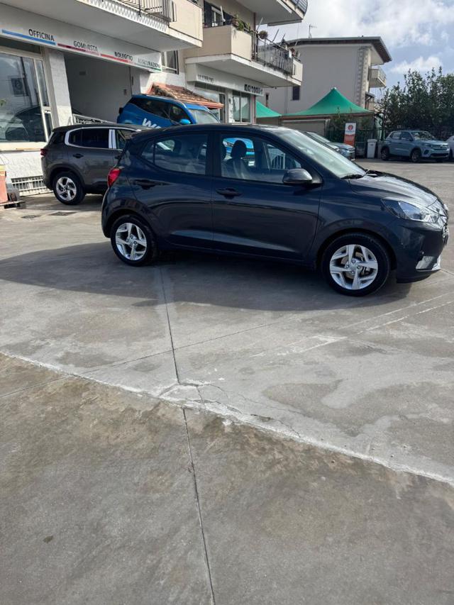 HYUNDAI i10 usata, con Autoradio