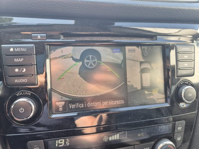 NISSAN Qashqai usata, con Climatizzatore