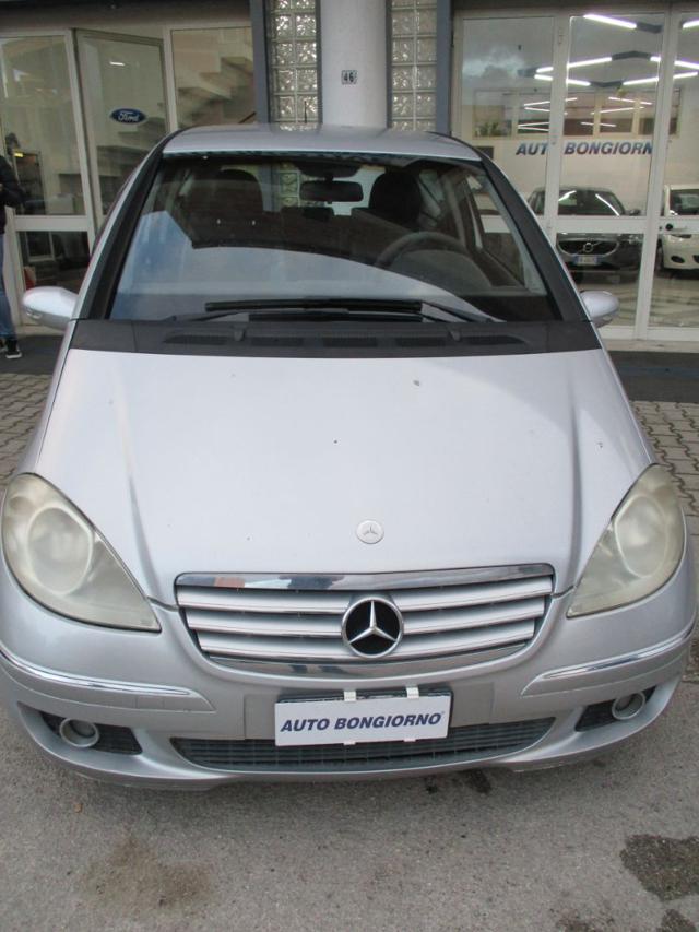 MERCEDES-BENZ A 180 usata, con Airbag