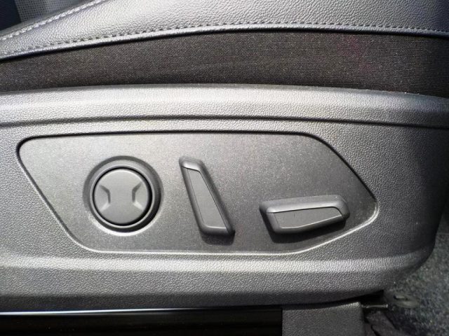 KIA Sorento usata, con Bluetooth